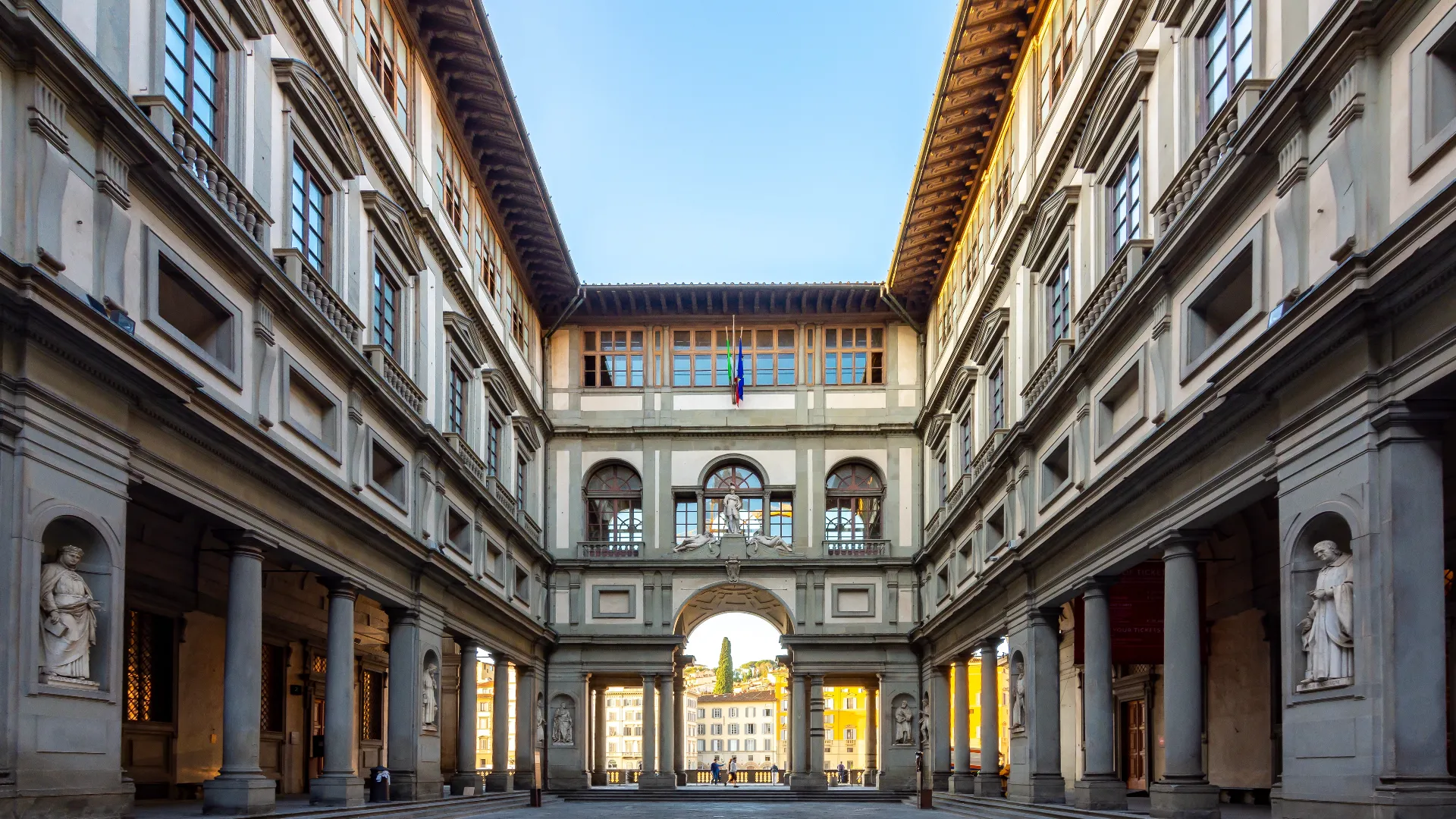 Uffizi Gallery Museum Guided Tour in Florence