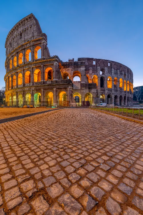 Exclusive Semi-Private Tour To Discover The Colosseum And Ancient Rome