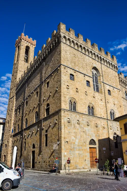 Bargello Museum Tour in Florence